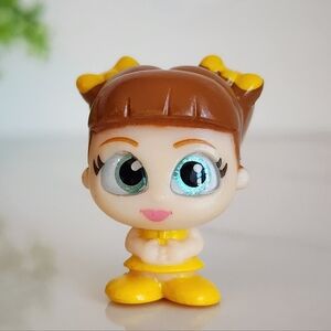 💛 Disney Doorables Gabby Gabby Mini Figure Toy Story 4 Yellow Dress Collectible